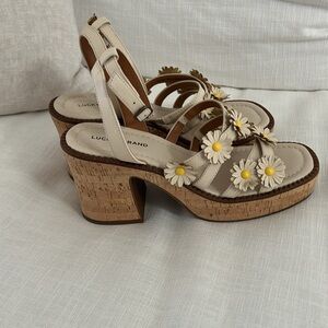 Lucky Brand Cork Daisies Flowers Block Heel Sandals Heels